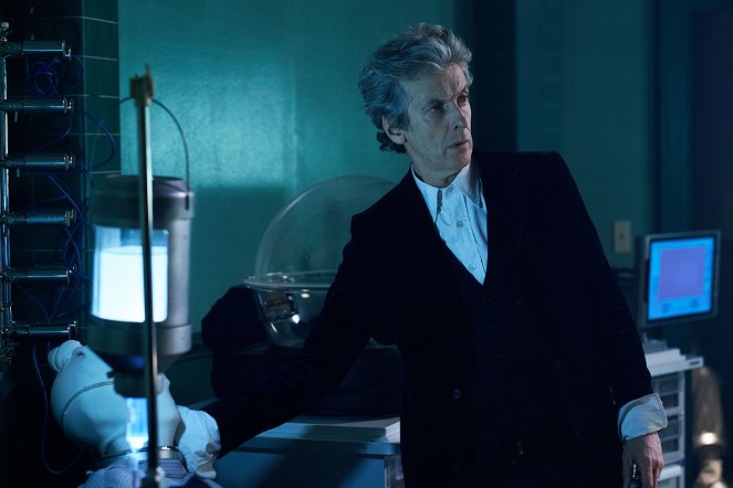 Doctor Who - World Enough and Time - Photos - Peter Capaldi