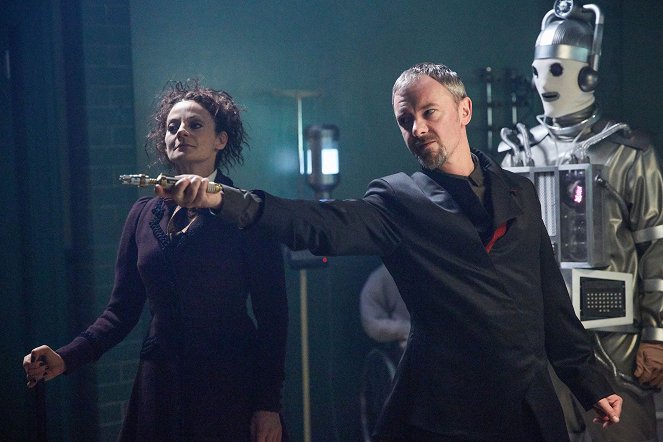 Doctor Who - The Doctor Falls - Photos - Michelle Gomez, John Simm