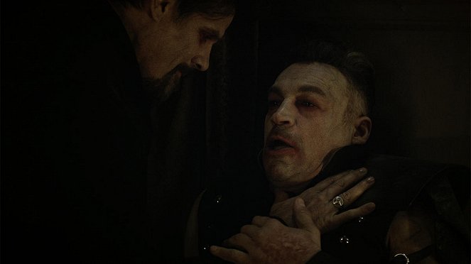 Van Helsing - Série 1 - Přichází - Z filmu - Aleks Paunovic