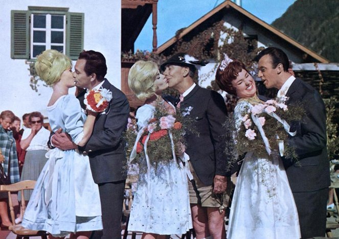 So liebt und küsst man in Tirol - Van film