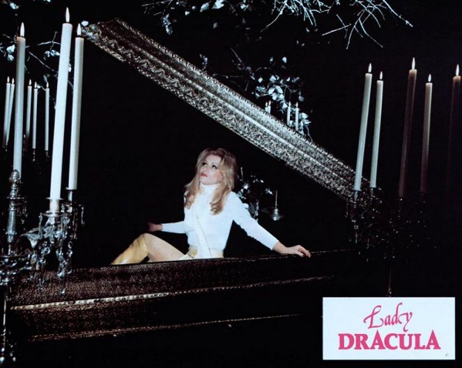 Lady Dracula - Cartes de lobby