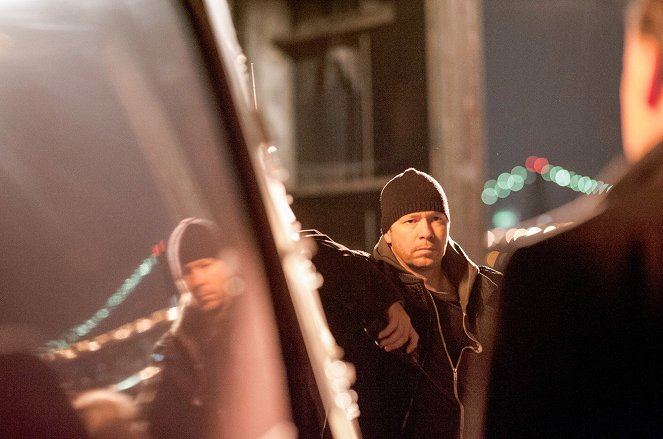Blue Bloods - Crime Scene New York - Season 2 - The Life We Chose - Photos - Donnie Wahlberg