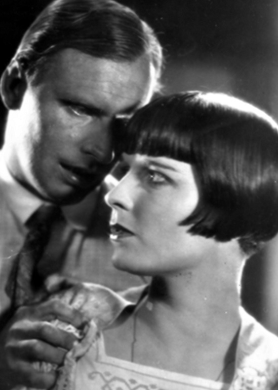 Diary of a Lost Girl - Photos - Fritz Rasp, Louise Brooks