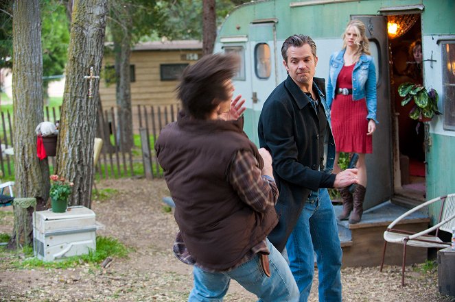 Justified - Quand les armes apparaissent - Film - Timothy Olyphant, Joelle Carter