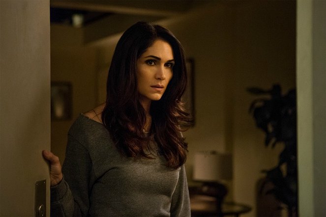 Power - Things Are Going to Get Worse - Z filmu - Lela Loren