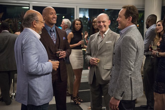 Ballers - Seeds of Expansion - Photos - Dwayne Johnson, Rob Corddry