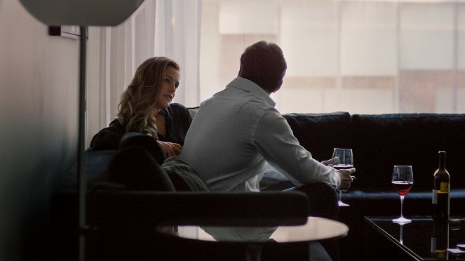 The Girlfriend Experience - Retention - Filmfotos - Riley Keough