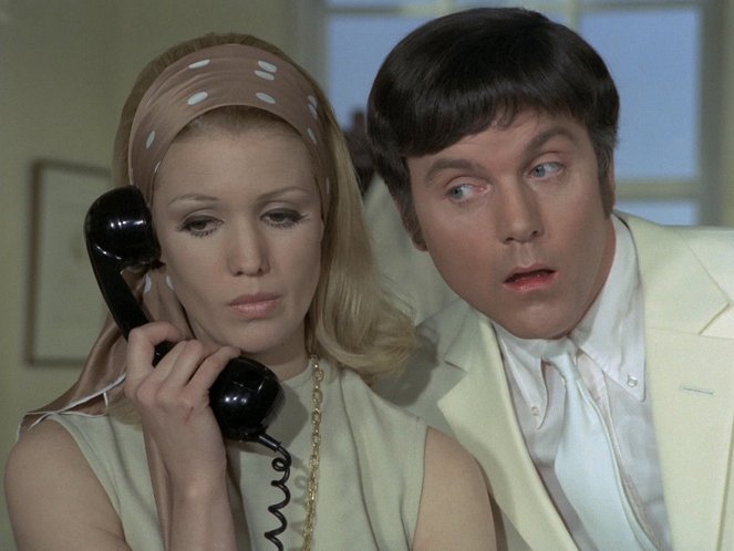 Randall and Hopkirk (Deceased) - Filmfotos - Annette Andre, Kenneth Cope