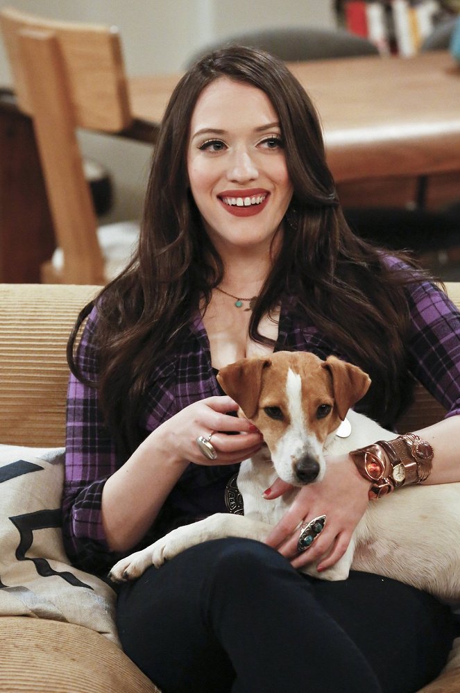 2 Broke Girls - And the Great Escape - Photos - Kat Dennings