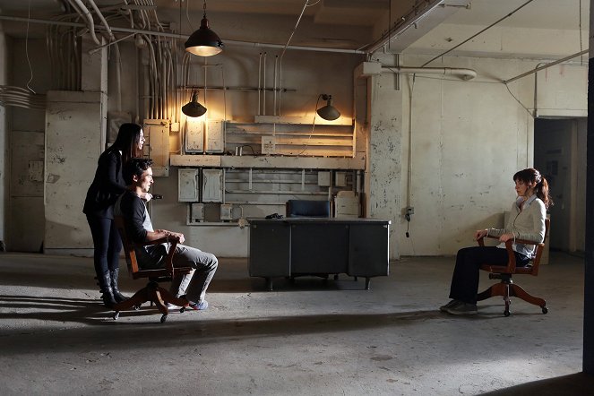Criminal Minds - Season 8 - Zugzwang - Photos - Michelle Trachtenberg, Jay Hayden