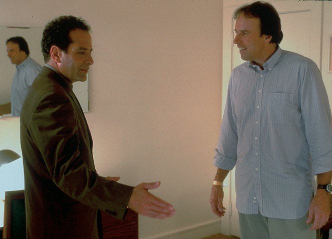 Monk - Mr. Monk Goes to the Asylum - Photos - Tony Shalhoub, Kevin Nealon