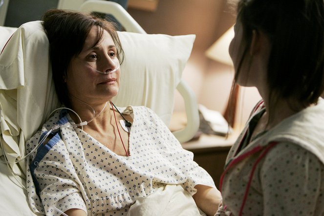 Grey's Anatomy - Die jungen Ärzte - Spielregeln - Filmfotos - Laurie Metcalf