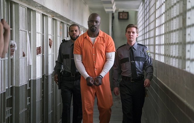 The Defenders - Photos - Mike Colter