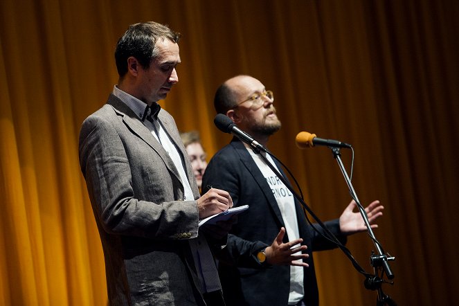 Mehiläispesän henki - Tapahtumista - Journalist and film critic Guy Lodge attends screening at the Karlovy Vary International Film Festival on July 1, 2017