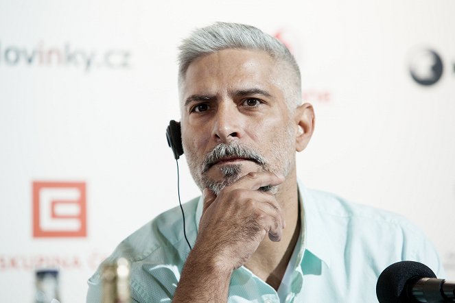 Männer weinen nicht - Veranstaltungen - Press conference at the Karlovy Vary International Film Festival on July 1, 2017 - Sebastian Cavazza