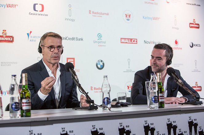 Korpo - Z imprez - Press conference at the Karlovy Vary International Film Festival on July 2, 2017 - Lambert Wilson, Nicolas Silhol