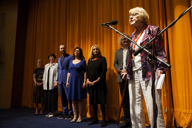 Červená - Z akcí - Screening at the Karlovy Vary International Film Festival on July 5, 2017 - Olga Sommerová, Eva Zaoralová