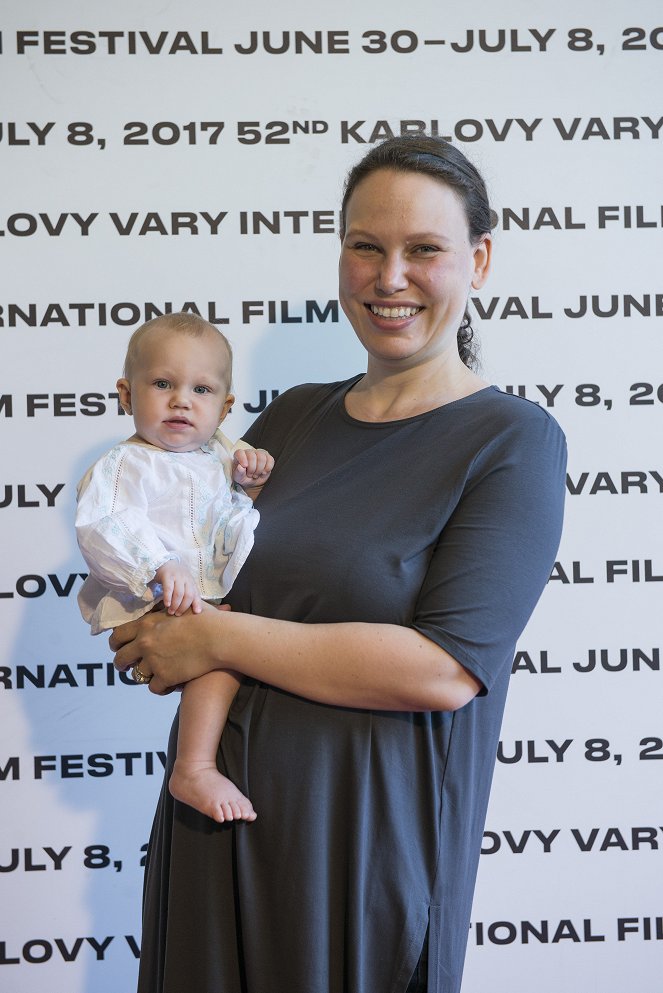 Az aprót megtarthatod - Rendezvények - Press conference at the Karlovy Vary International Film Festival on July 6, 2017 - Rachel Israel