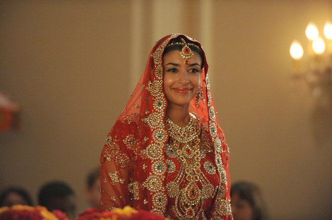 New Girl - Mariage à Bollywood - Film - Hannah Simone
