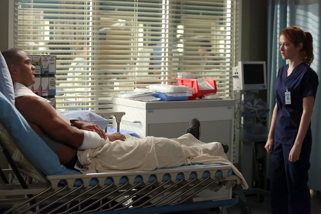 Grey's Anatomy - Season 10 - Seal Our Fate - Photos - Jesse Williams, Sarah Drew