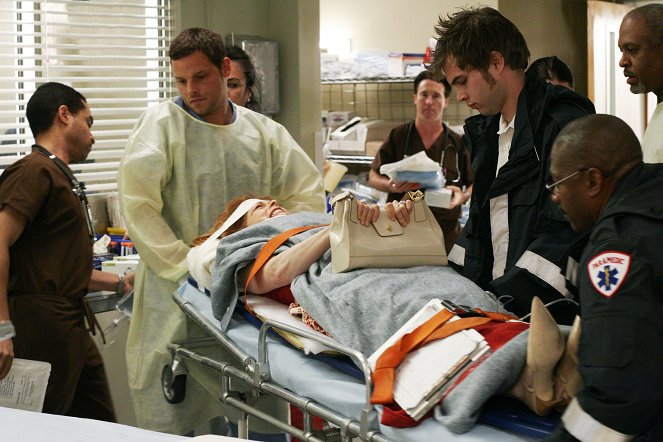 Grey's Anatomy - Season 2 - Damage Case - Van film - Justin Chambers