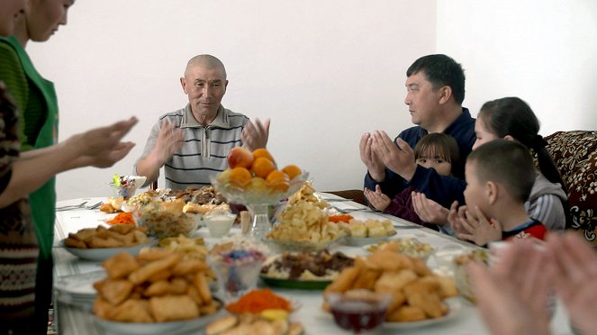 Kasachstan - Zwischen Größenwahn und Krise - De la película