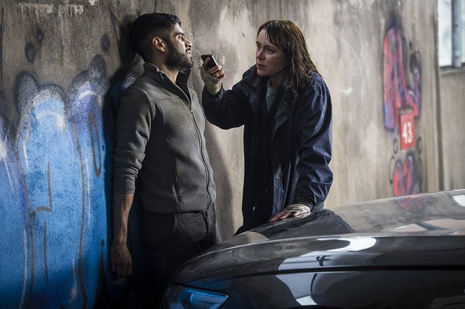 Line of Duty - Season 2 - Episode 5 - Photos - Sacha Dhawan, Keeley Hawes