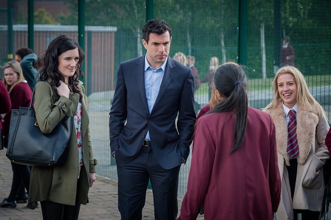 The Five - Episode 4 - Photos - Sarah Solemani, Tom Cullen