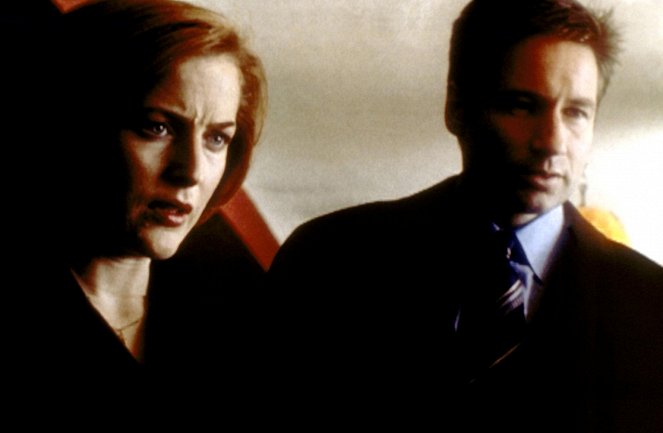 The X-Files - Season 7 - Orison - Photos - Gillian Anderson, David Duchovny