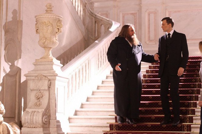 Rasputin - Z filmu - Gérard Depardieu, Filipp Jankovskij