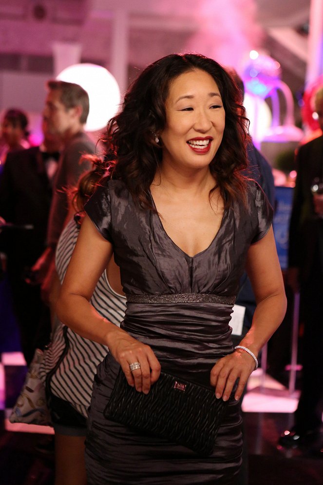 Grey's Anatomy - Season 10 - Puttin' on the Ritz - Van film - Sandra Oh