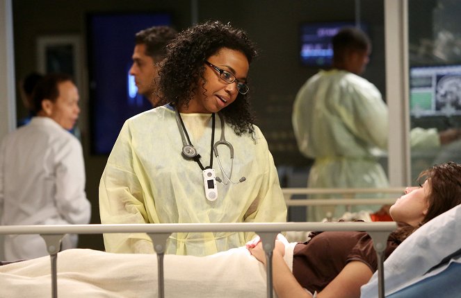 Grey's Anatomy - Season 10 - Puttin' on the Ritz - Photos - Jerrika Hinton