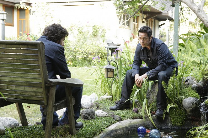 Numb3rs - When Worlds Collide - Van film - Rob Morrow
