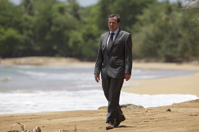 Death in Paradise - Missing a Body? - Photos - Ben Miller