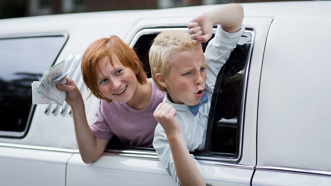 Der Junge mit den Goldhosen - Filmfotos - Lukas Holgersson, Olle Krantz