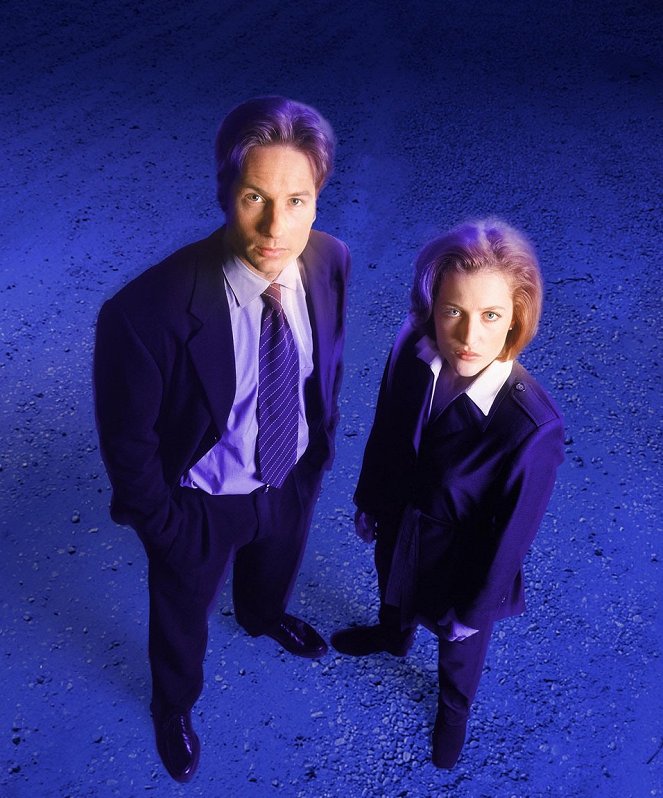 The X-Files - Salaiset kansiot - Season 5 - Promokuvat - David Duchovny, Gillian Anderson