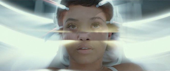 Linha Mortal - Do filme - Kiersey Clemons