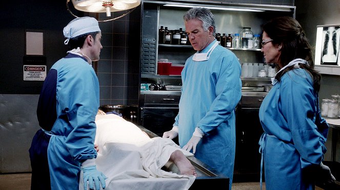 Major Crimes - Kidnapping - Filmfotos - Tony Denison, Mary McDonnell