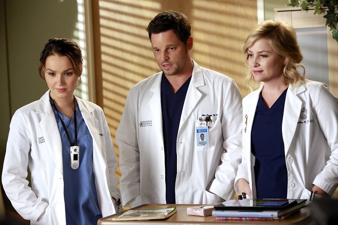 Grey's Anatomy - Season 10 - Throwing It All Away - Photos - Camilla Luddington, Justin Chambers, Jessica Capshaw