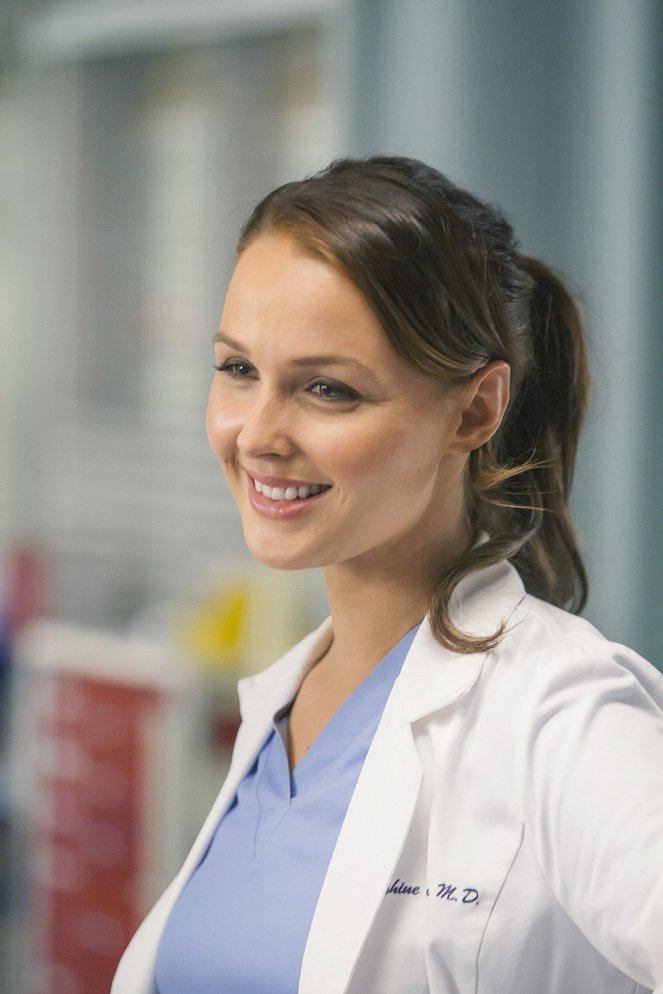 Grey's Anatomy - Where Do We Go From Here? - Photos - Camilla Luddington