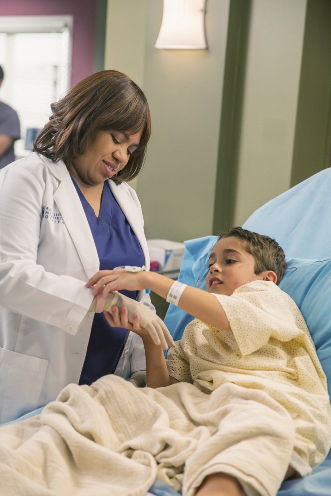 Grey's Anatomy - Die jungen Ärzte - Schockzustand - Filmfotos - Chandra Wilson