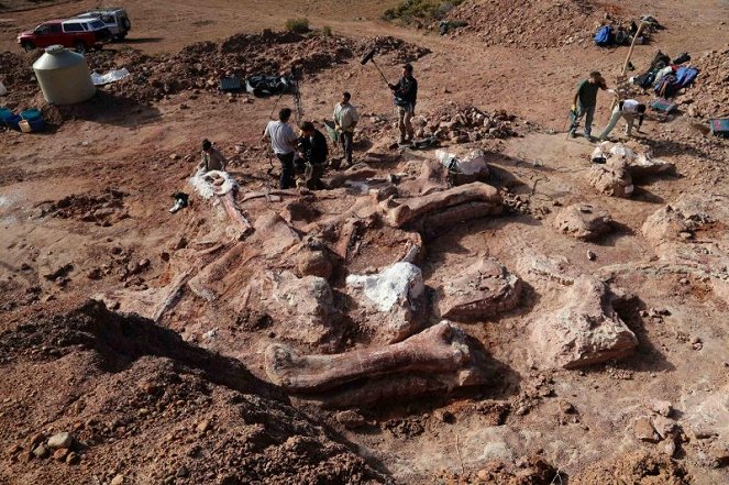 Attenborough ja jättidinosaurus - Kuvat kuvauksista