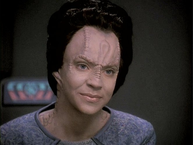 Star Trek: Espacio profundo nueve - Season 4 - Restituir la honra - De la película - Cyia Batten