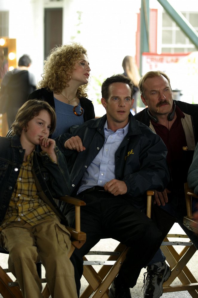 Monk - Mr. Monk and the T.V. Star - Photos - Kane Ritchotte, Bitty Schram, Jason Gray-Stanford, Ted Levine