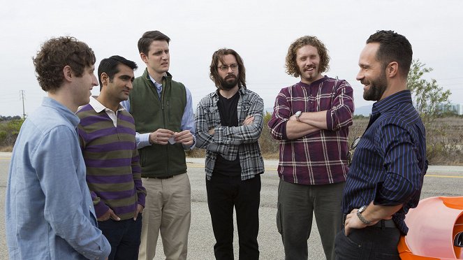 Silicon Valley - Le Chèque - Film - Thomas Middleditch, Kumail Nanjiani, Zach Woods, Martin Starr, T.J. Miller, Chris Diamantopoulos