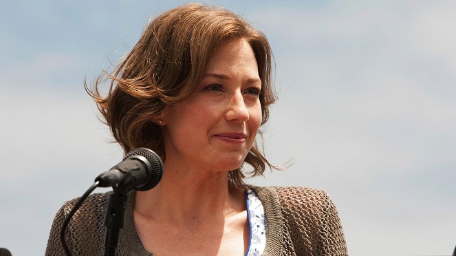 The Leftovers - Pilot - Do filme - Carrie Coon
