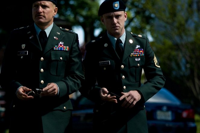 W imieniu armii - Z filmu - Woody Harrelson, Ben Foster