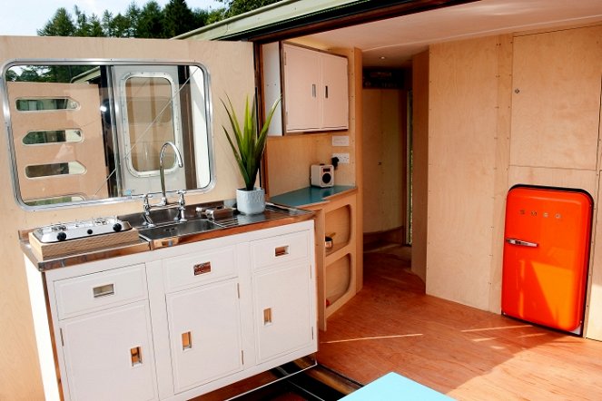 George Clarke's Amazing Spaces - Van film