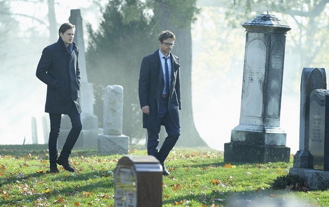 Hemlock Grove - Filmfotos - Bill Skarsgård, Dougray Scott