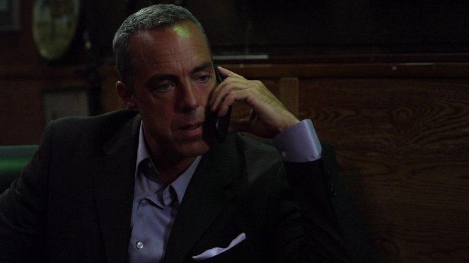 Sons of Anarchy - Oiled - Photos - Titus Welliver